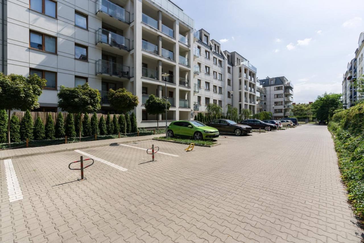 Czarnieckiego Apartment With Balcony Poznan By Noclegi Renters Luaran gambar